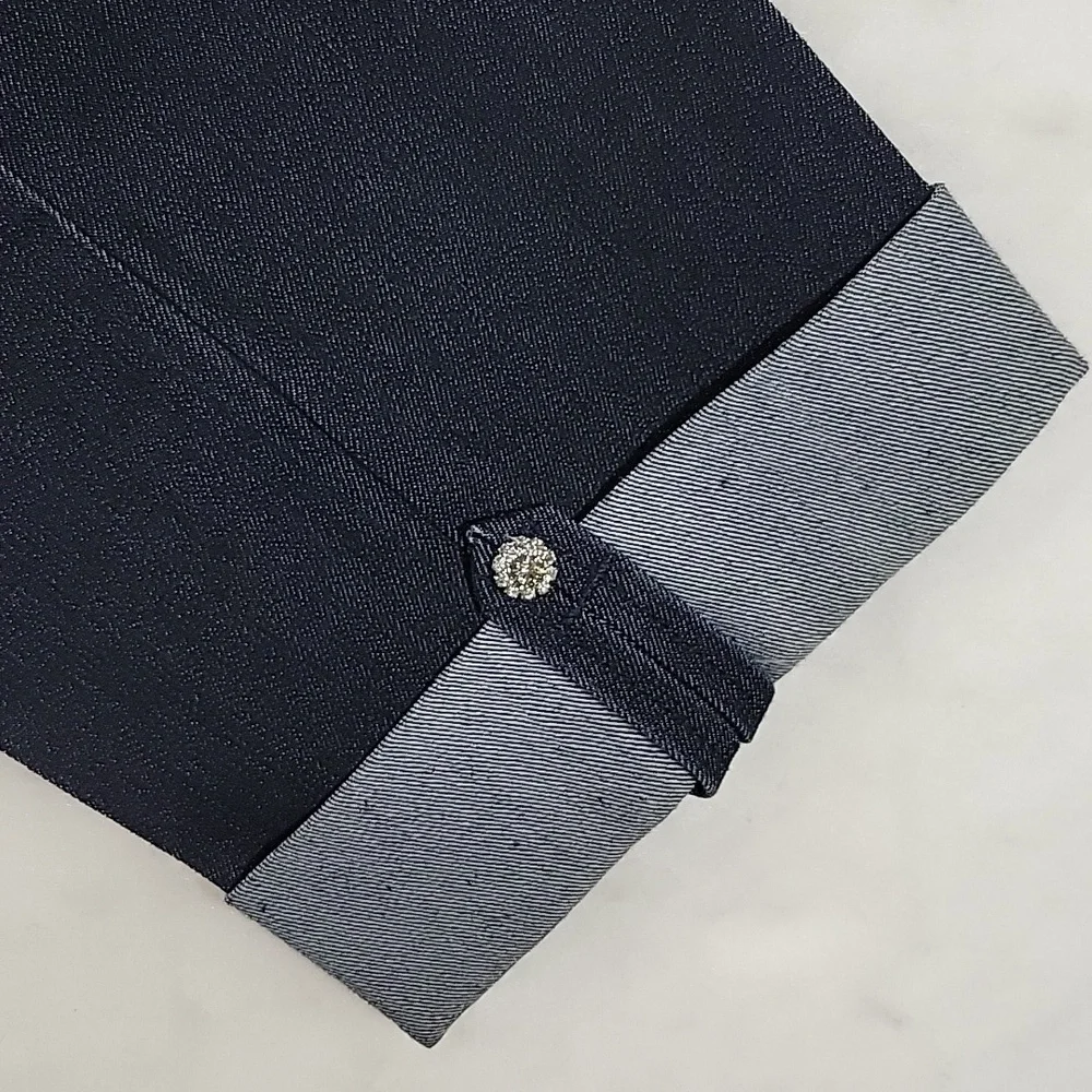 NWT NYDJ Dark Wash Cuffed Jeans - Dark Indigo Size 8 - Picture 3 of 8
